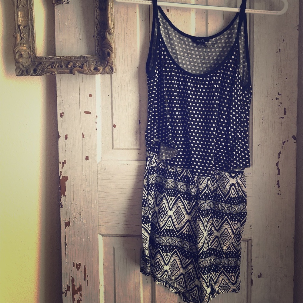 Black and white Short romper